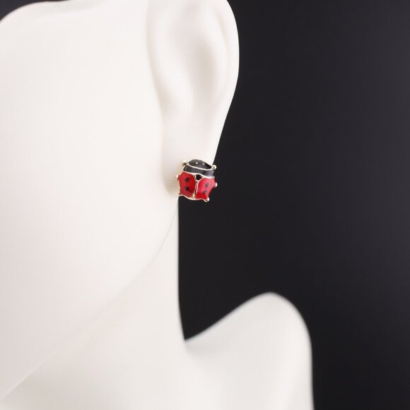Stunning Women's 14k Gold Jewelry Ladybug Stud‎ Mini Earrings Screw Post ** - Picture 1 of 10